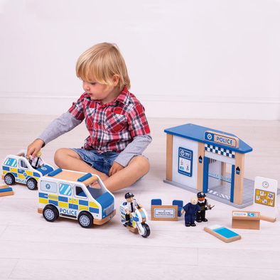 Wooden Police Playset Wooden Police Playset | Wooden Toys | www.ee-supplies.co.uk