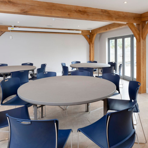 Premium Folding Round Table L910 x W910 x H762mm - 8 Seater