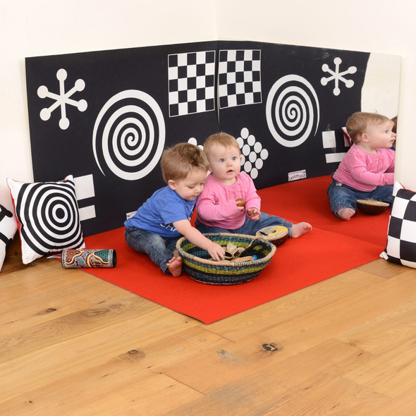 Baby Moves - Curiosity Corner Baby Moves - Curiosity Corner | www.ee-supplies.co.uk