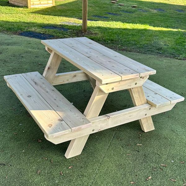 Children’s Outdoor Playground Picnic Bench 4-6 Seater
