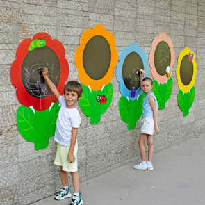 Daisy Outdoor Chalkboard Set Of 5 Daisy Outdoor Chalkboard Set Of 5 | Great Outdoors Chalkboards | www.ee-supplies.co.uk