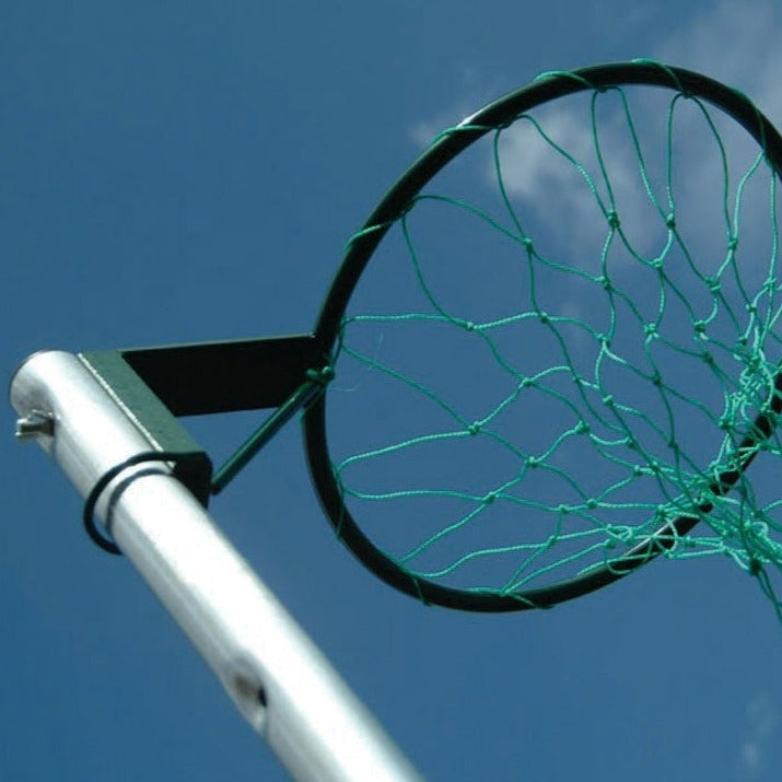 Freestanding Wheelaway Competition Netball Posts x 2 - Green | www.ee ...