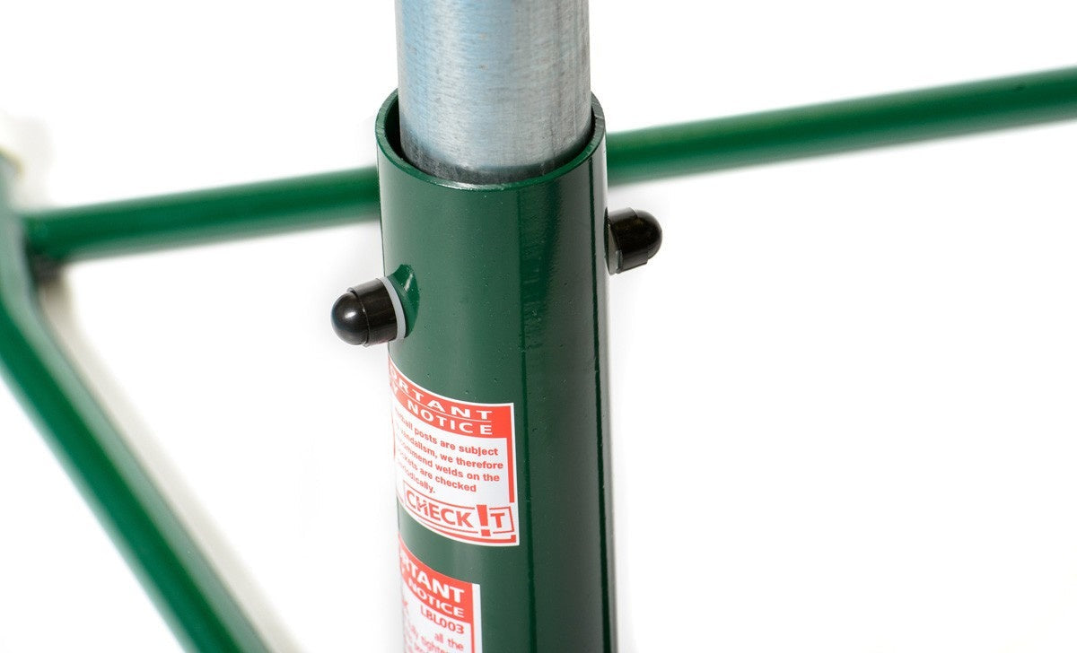 Freestanding Wheelaway Netball Posts x 2 - Green | Educational ...