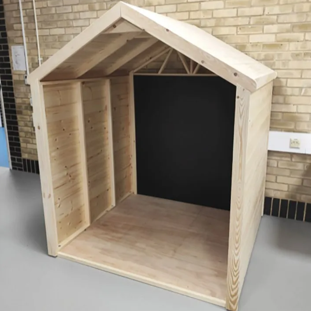 Indoor Wooden Reading House XL | Nursery Furniture | www.ee-supplies.co ...