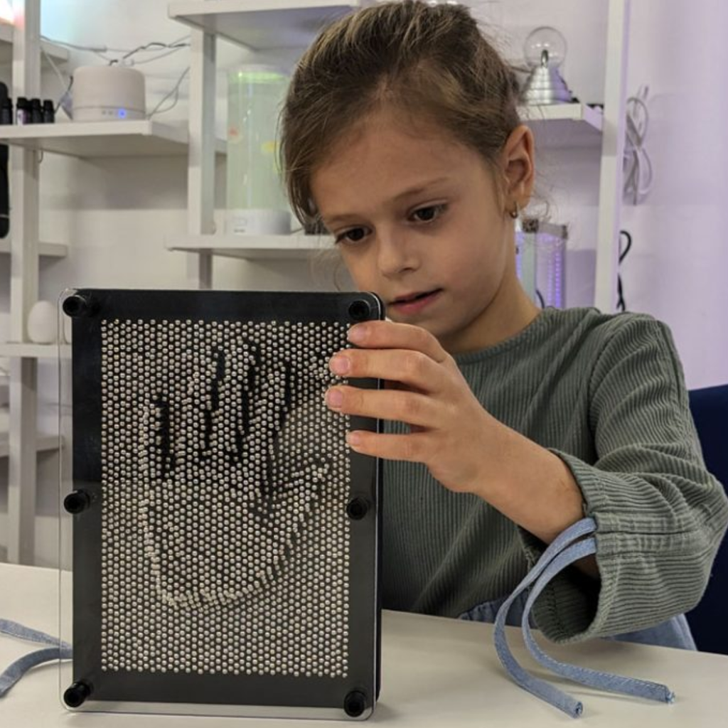 Metal Pin Art Board 3d Sculpture X 2 Educational Equipment Supplies