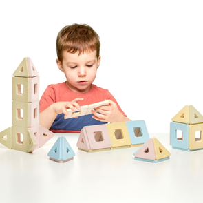 Polydron KinderMag Starter Set - 48 Pieces Polydron KinderMag Starter Set - 48 Pieces| Polydron |  www.ee-supplies.co.uk