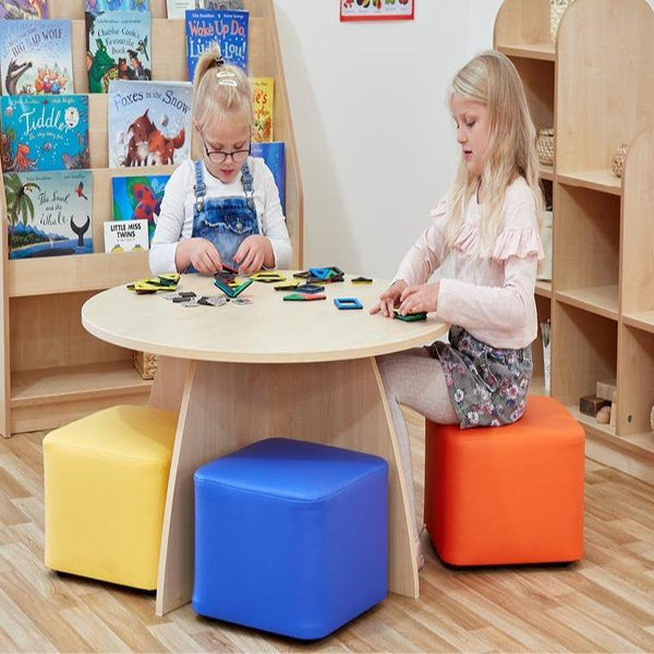 Acorn Nursery Table With Four Cube Foam Seats