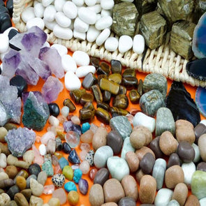 Treasure Basket Natural Material Pack - Stone & Minerals - Educational Equipment Supplies