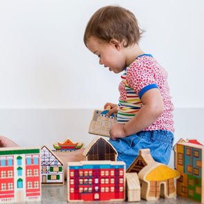 Homes Around the World Homes Around the World | Wooden Toys | www.ee-supplies.co.uk