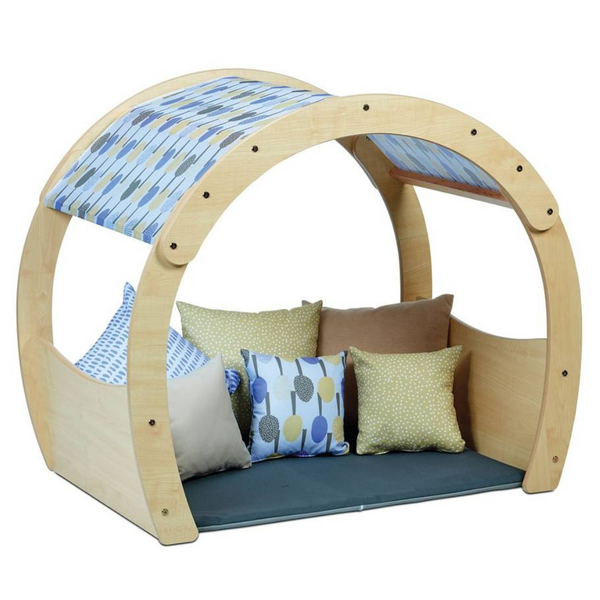 Playscapes Small Wooden Cosy Cove Nursery Den +  Meadow Accessory Set