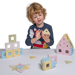 Polydron KinderMag Starter Set - 48 Pieces Polydron KinderMag Starter Set - 48 Pieces| Polydron |  www.ee-supplies.co.uk