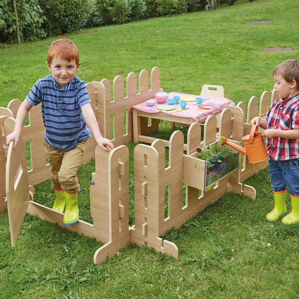 Leave Me Outdoors - 2 x Fence Panel & Gate Set